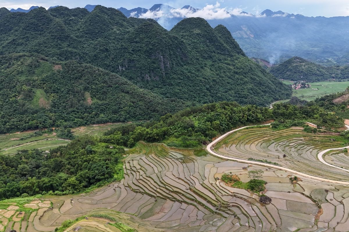 Bicycle Tour with a Hidden Gem in a Nature Reserve 9 Days